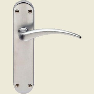 Gull Satin Chrome Latch Lever Handles